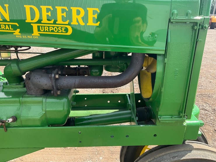 1935-john-deere-model-a-image-11