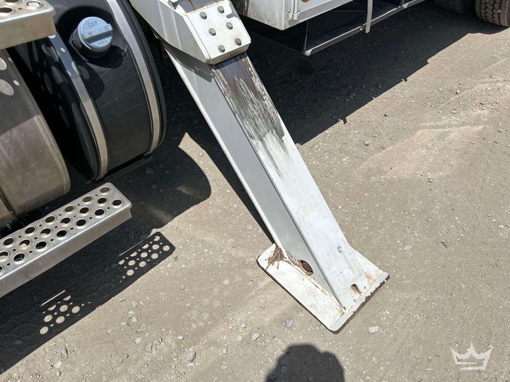 2019-kenworth-t370-image-21