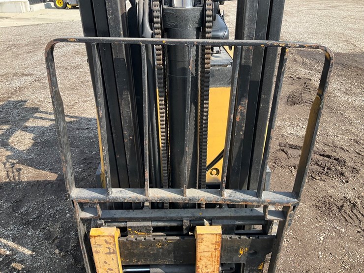 caterpillar-mc30-image-11