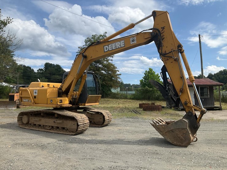 2004-deere-160c-lc-image-7