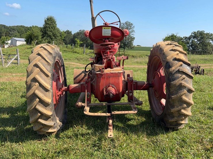 farmall-m-with-servis-blade-image-17