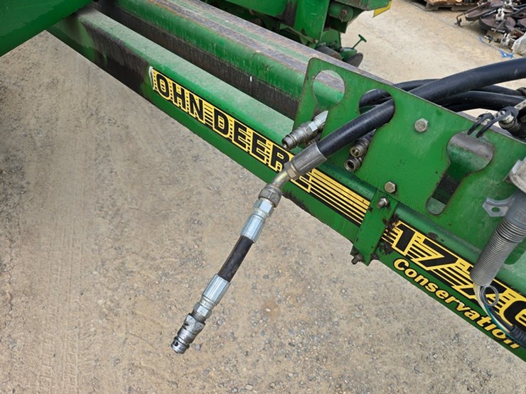 john-deere-1770-image-12
