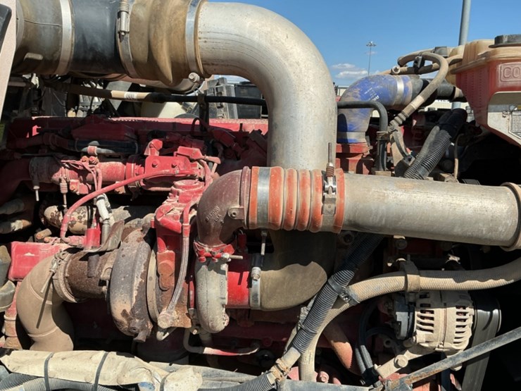 2013-kenworth-t800-image-21