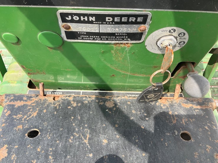 john-deere-112-image-14