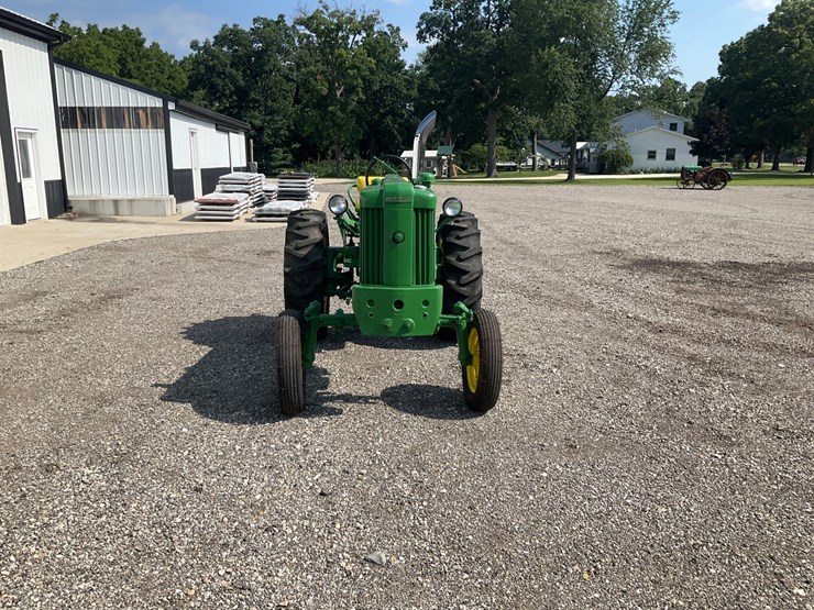 1956-john-deere-420-image-8