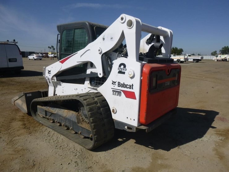 2020-bobcat-t770-image-4