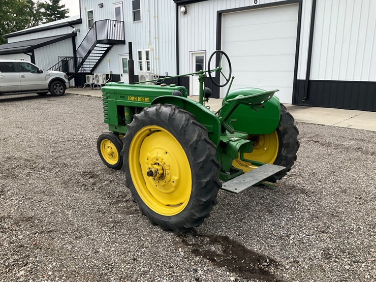 1946-john-deere-h-image-3