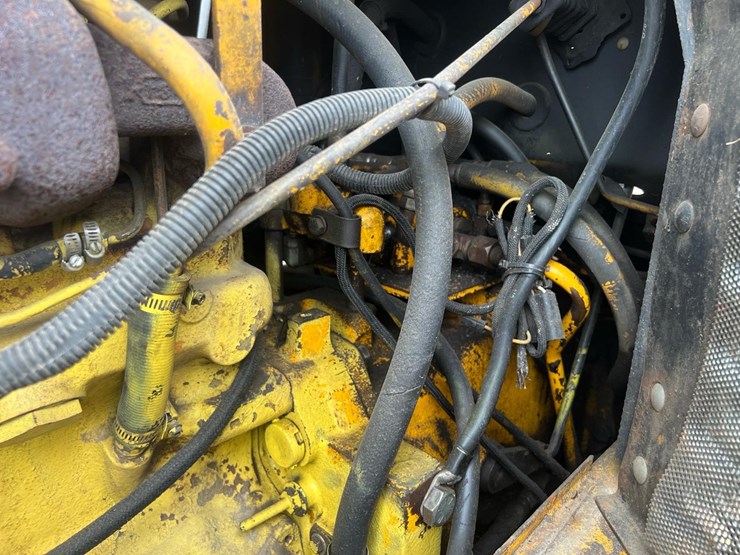 john-deere-440c-image-46