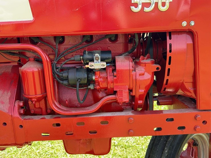1957-farmall-350-image-21