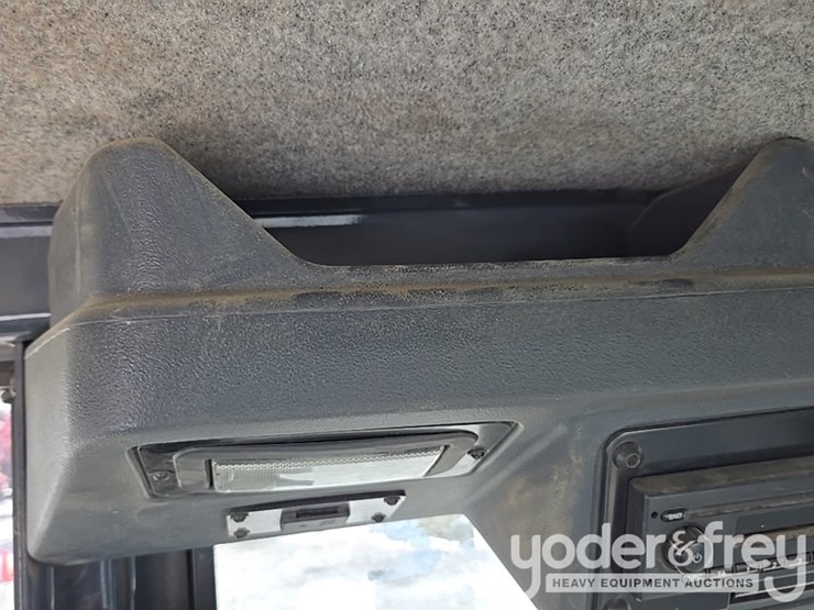 2016-deere-672gp-image-65