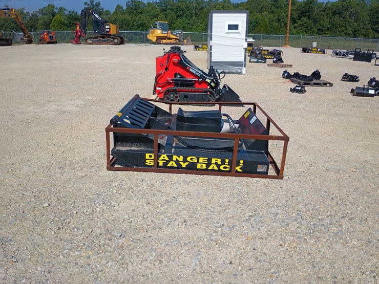 #26108-•-agt-brushcutter-skid-steer-attachment-image-2