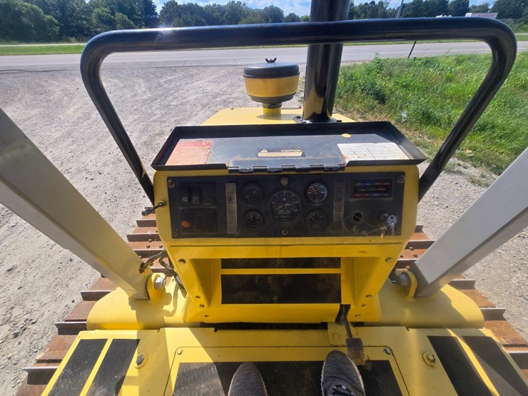 new-holland-dc80-image-37