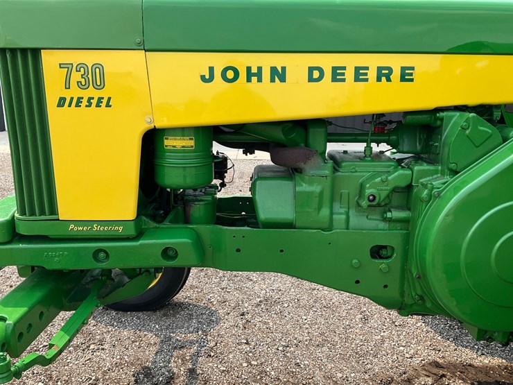 1959-john-deere-730-image-22