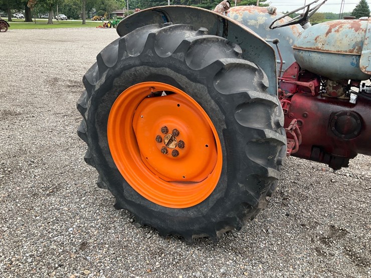 1955-fordson-major-image-14