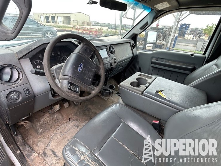 2011-ford-f450-image-8