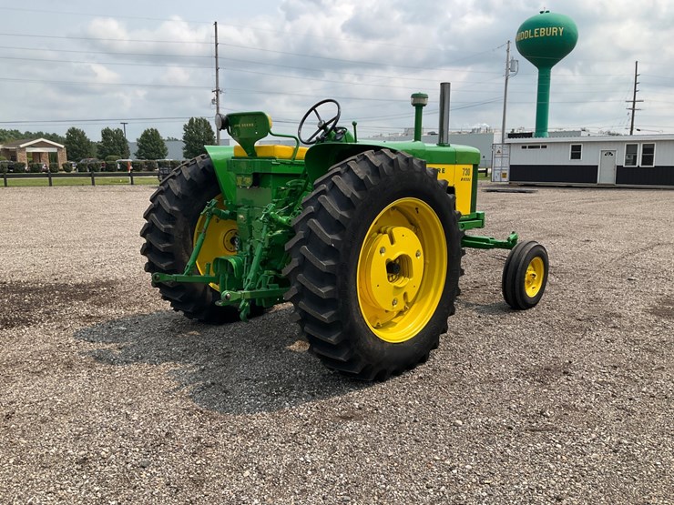1959-john-deere-730-image-5