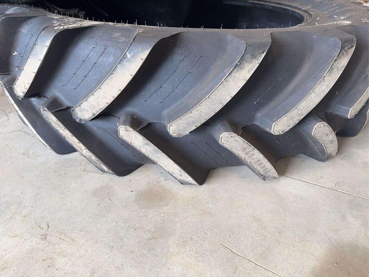 firestone-420/85r38-firestone-radials-image-5
