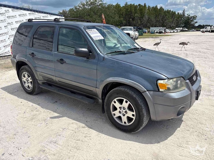 2005-ford-escape-image-4