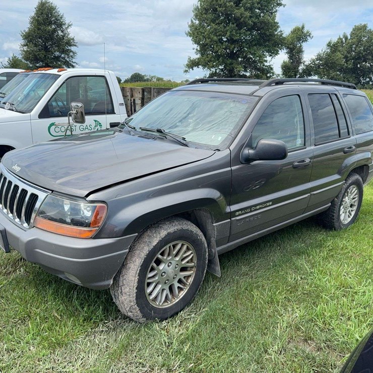 2002 JEEP GRAND CHEROKEE