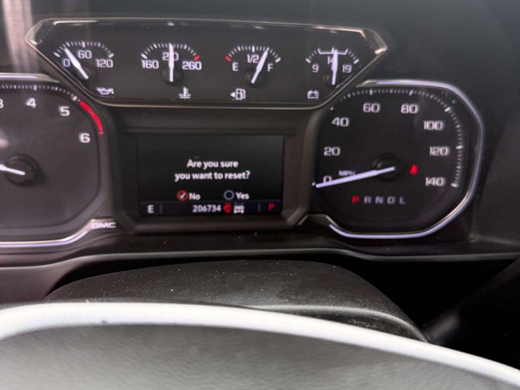 2021-gmc-sierra-1500-image-10