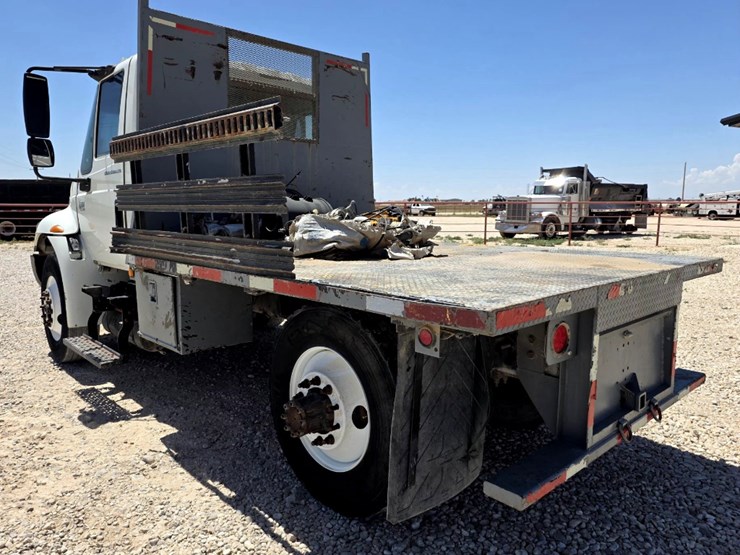 2013-international-durastar-4300-image-7