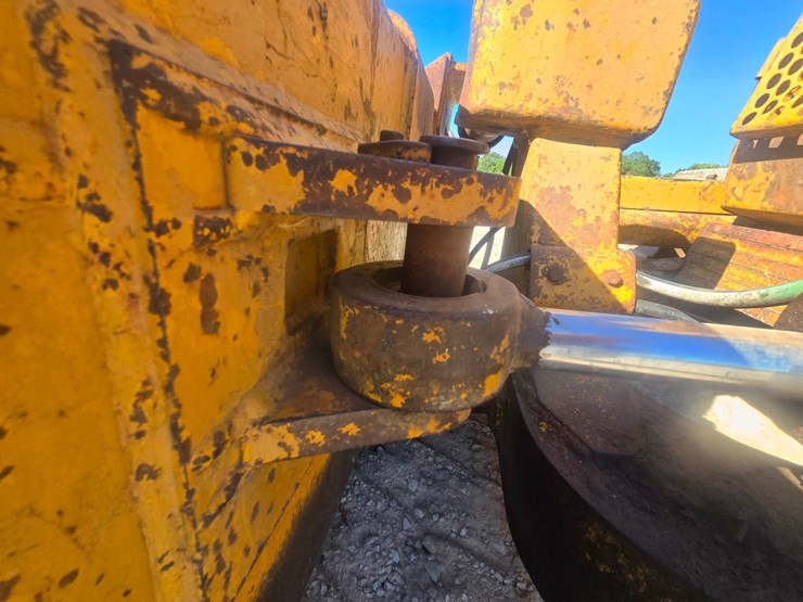 caterpillar-d3-image-65