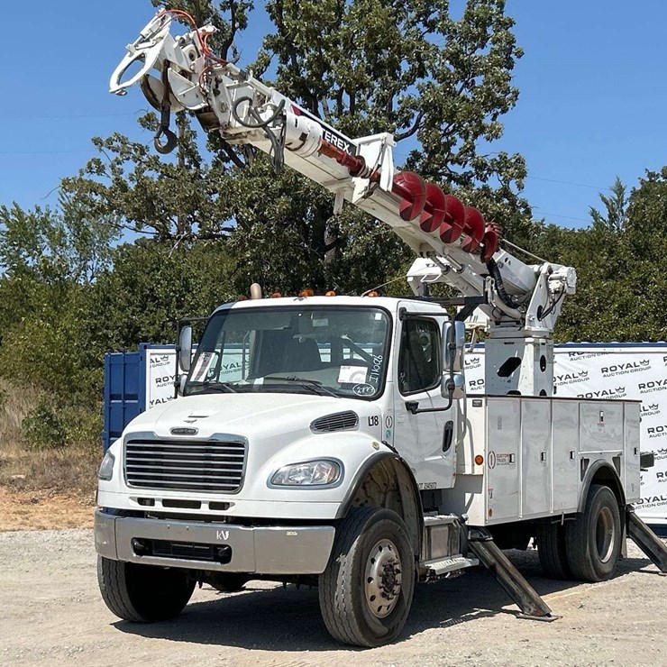 2020 FREIGHTLINER M2 106