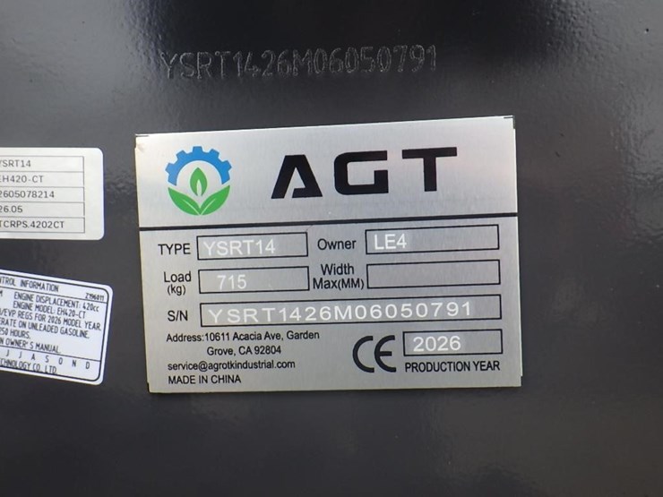 2026-agt-ysrt14-skid-steer-tracked-loader-image-12