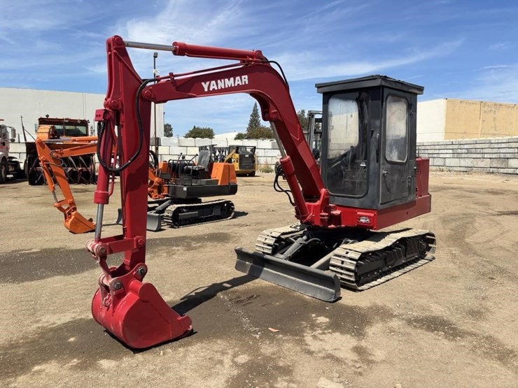 yanmar-yb35-image-1
