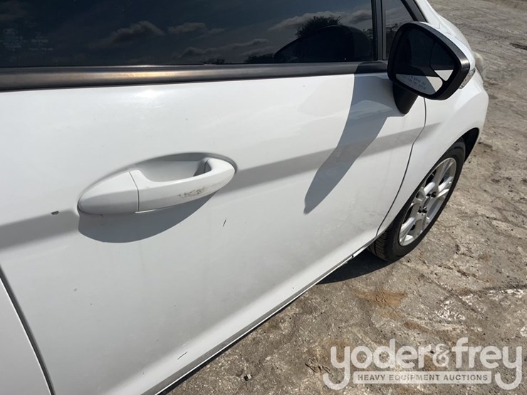 2014-ford-model-a-image-31