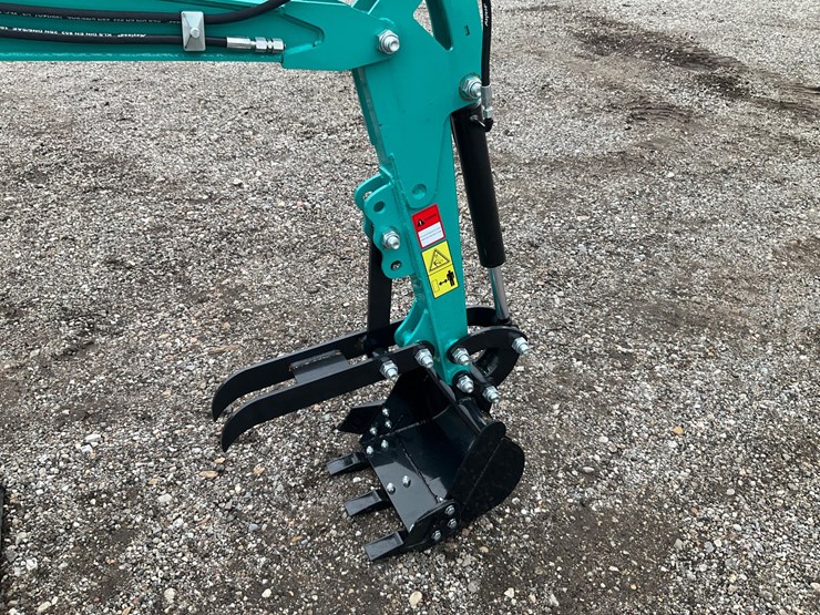 #1603-•-cfg-kt13r-mini-excavator-image-33