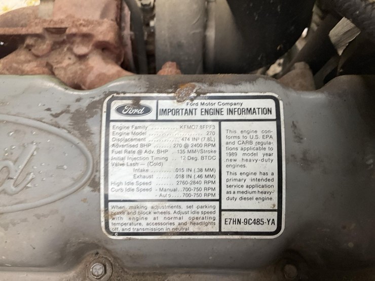 1989-ford-l8000-image-9