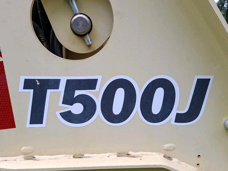 2016-jlg-t500j-image-11