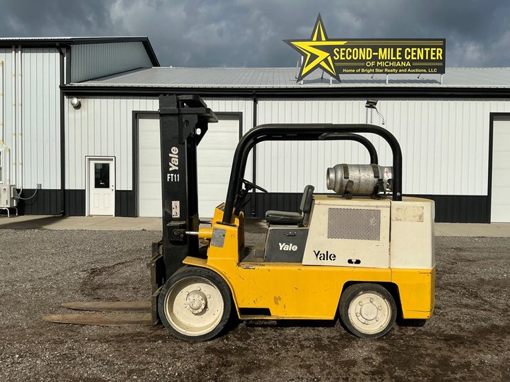#1351-•-yale-glc-120-sbs-096-forklift-image-2
