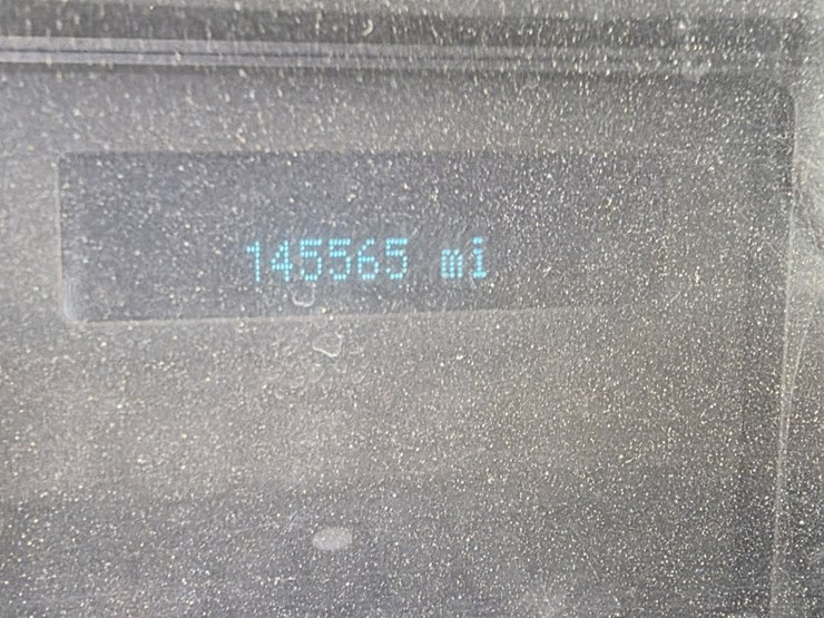 2013-ford-f550-image-14