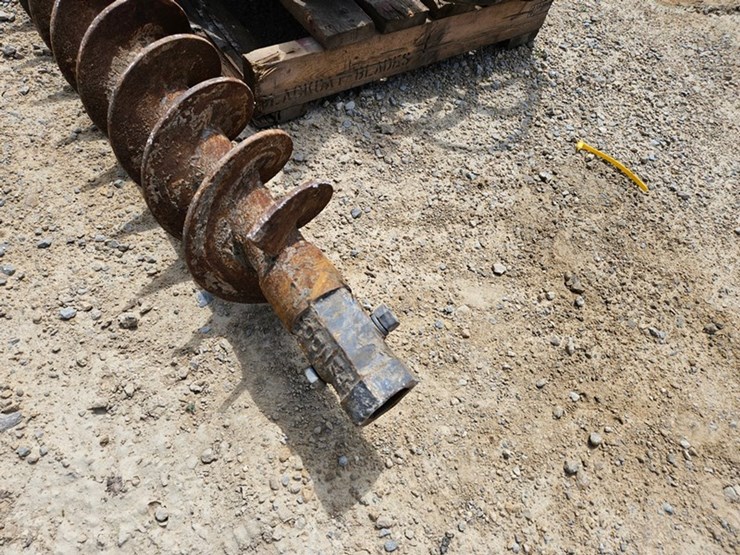 #104-•-mcmillen-earth-digger-image-17