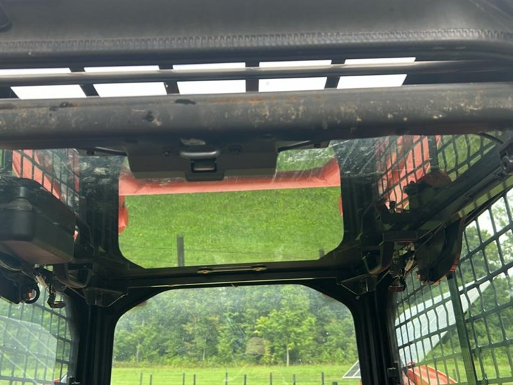 2023-kubota-svl75-2-image-48