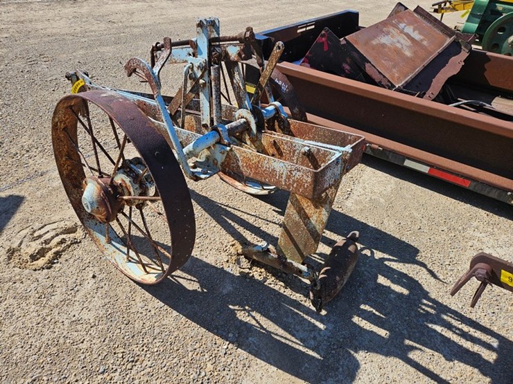 #98-•-pull-type-tile-plow-image-3