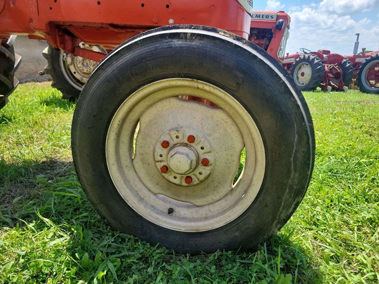 1960-allis-chalmers-d15-series-ii-image-10