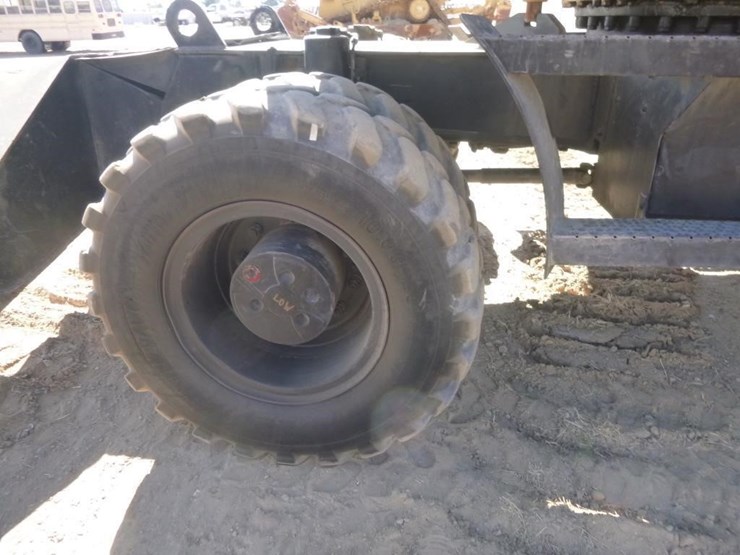 2005-caterpillar-m318c-image-37