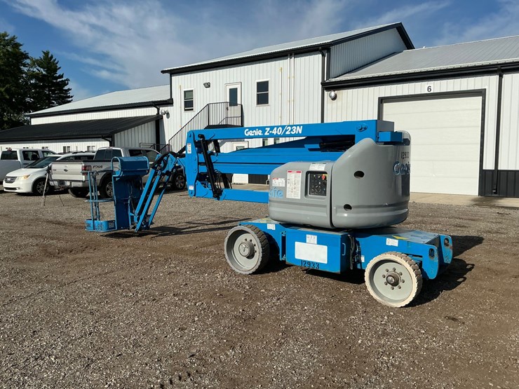 2007-genie-z40/23n-image-3