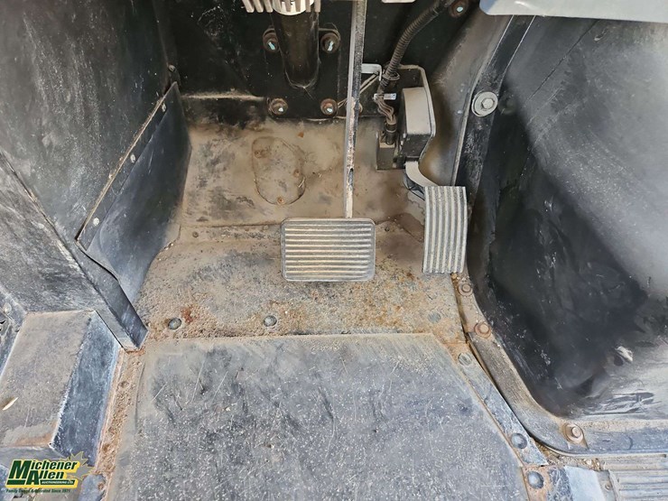 2014-ic-bus-ce-image-23