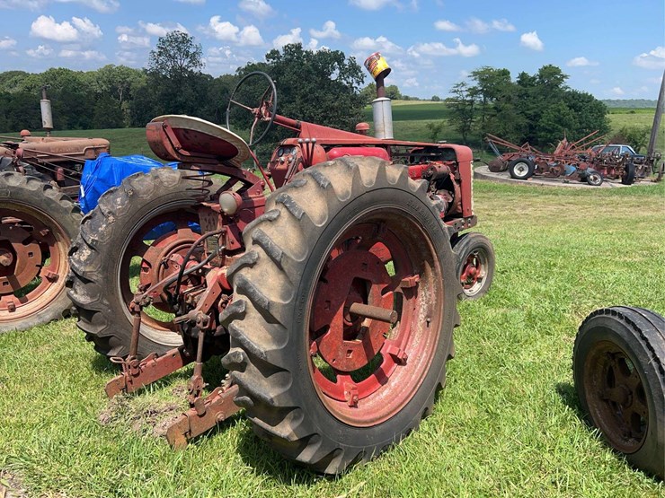 1955-farmall-300-image-5