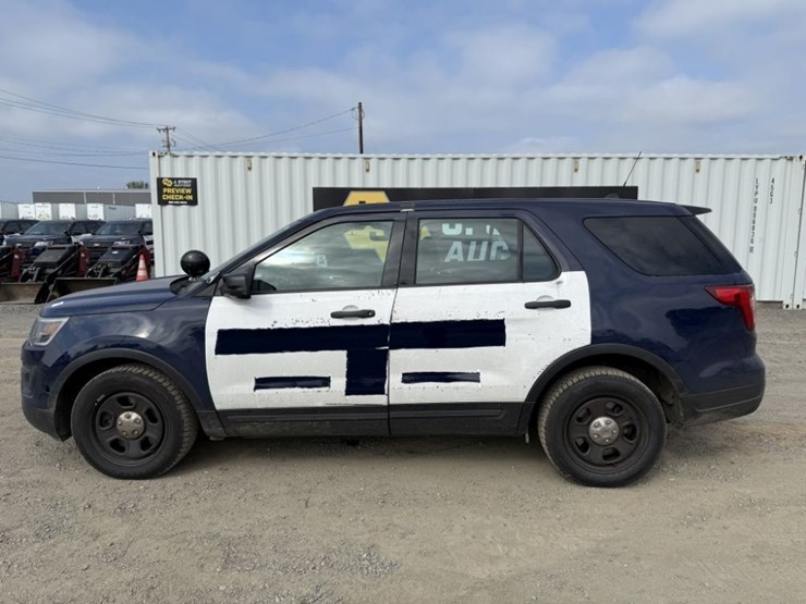2018-ford-explorer-image-7