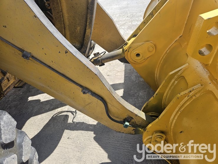 2016-caterpillar-966m-xe-image-24