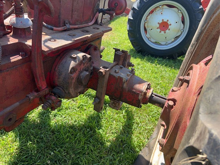 1954-farmall-super-h-image-31