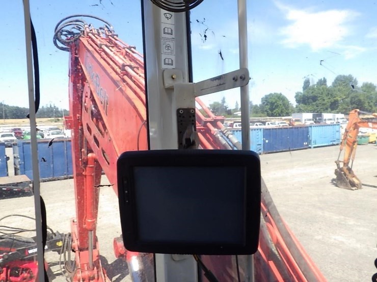 link-belt-4040-dangle-head-tracked-log-processor-image-45