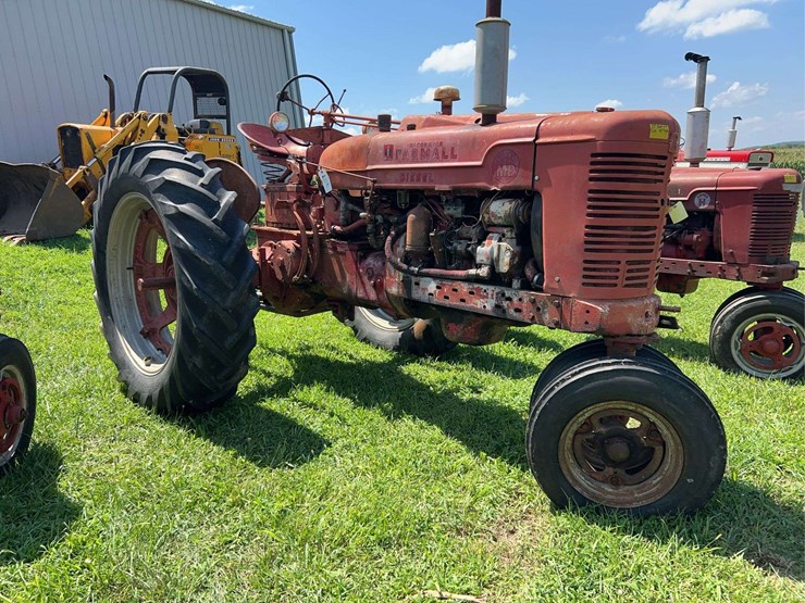 1953-farmall-super-md-image-1