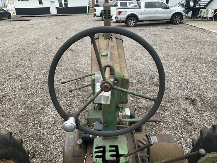 1952-john-deere-b-image-24