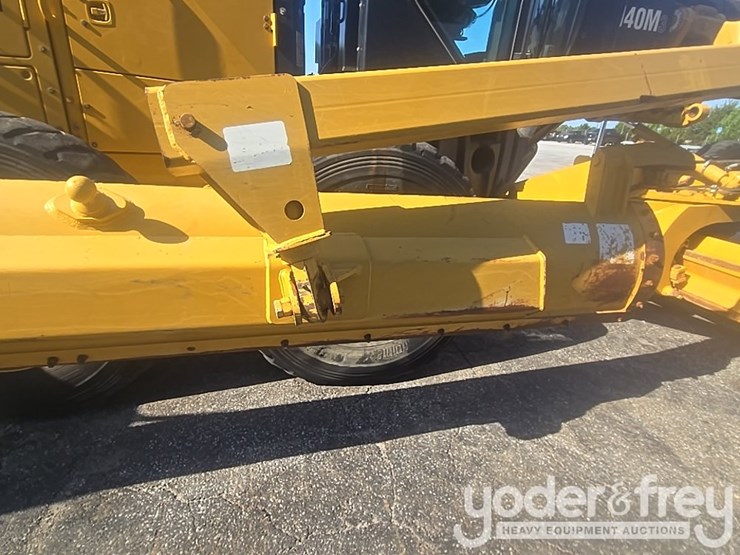 2019-caterpillar-140m3-image-45